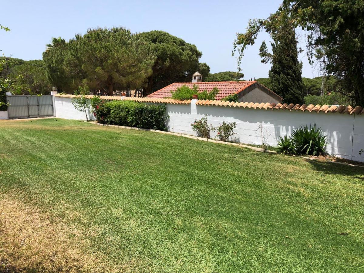 Chalet Con Piscina, Amplio Jardin Y Aire Acondicionado Chiclana de la Frontera Εξωτερικό φωτογραφία