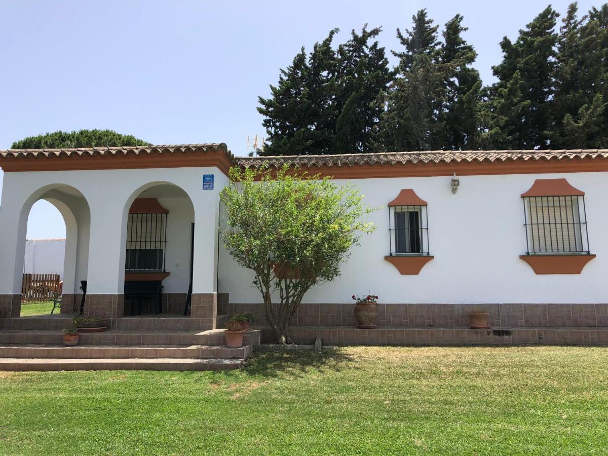 Chalet Con Piscina, Amplio Jardin Y Aire Acondicionado Chiclana de la Frontera Εξωτερικό φωτογραφία